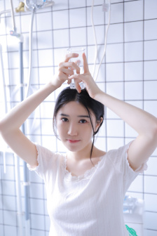 明星专题：李英爱